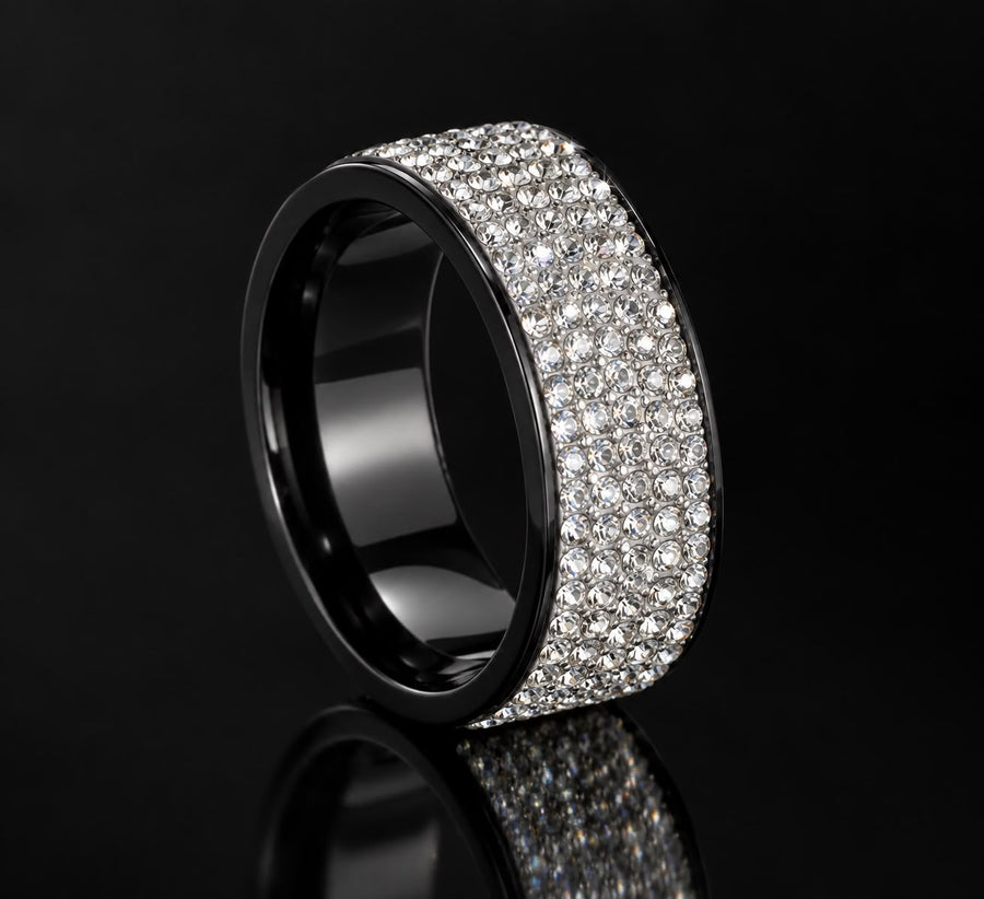 Anillo Black Diamond negro con cristales brillantes